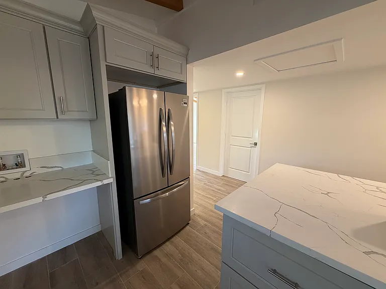 20315 Hamlin St #1 — Photo 15