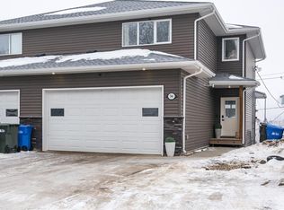 744 19th St W, Prince Albert, SK S6V4E4