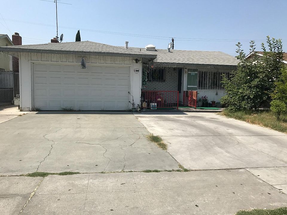 1st image of 1833 Bermuda Way #1833