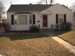 117 W 18th St, Grand Island, NE 68801