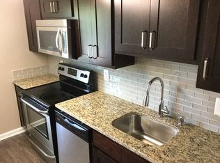 2 Pinemont Pl APT 2D, Nottingham, MD 21236