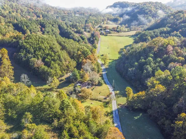 2835 Upper Caney Valley Rd, Tazewell, TN 37879