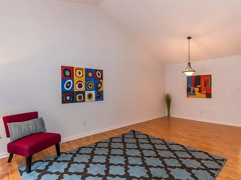 120 Berry Patch Ln — Photo 4