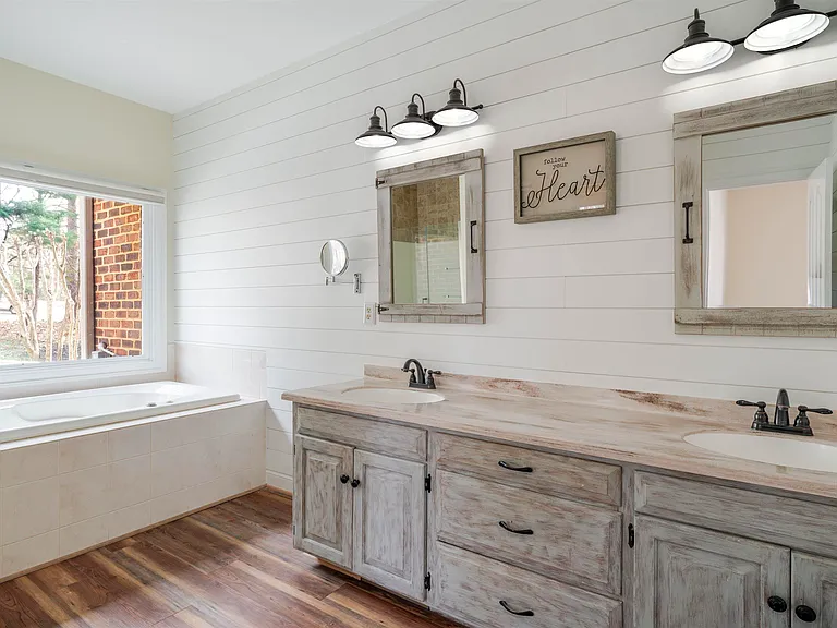 3125 Beau Mont Farm Rd — Photo 29