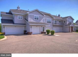 3474 Autumn Woods Dr, Chaska, MN 55318