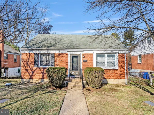 938 Olmstead Rd, Pikesville, MD 21208