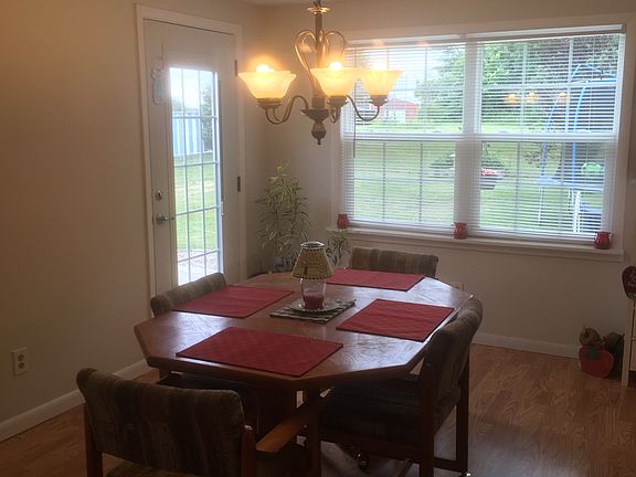 5th image of 1136 Boskydell Rd