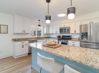 10344 Berkshire Rd, Bloomington, MN 55437