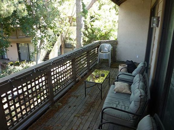 5th image of 10511 Lakeside Dr S