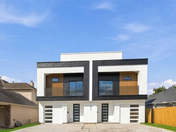 8220 Gladstone St #A/b, Houston, TX 77051