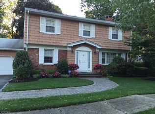 40 Fairview Pl, Montclair, NJ 07043