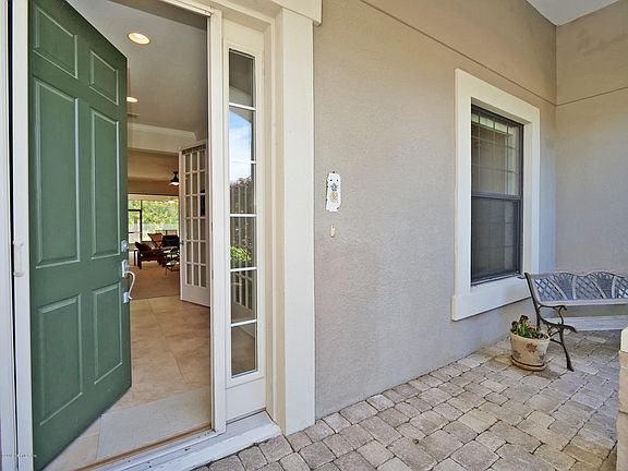 496 River Run Blvd-3