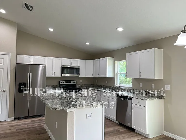 8 Locust Loop — Photo 9