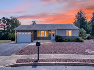 5 Shaw Court, Toms River, NJ 08757