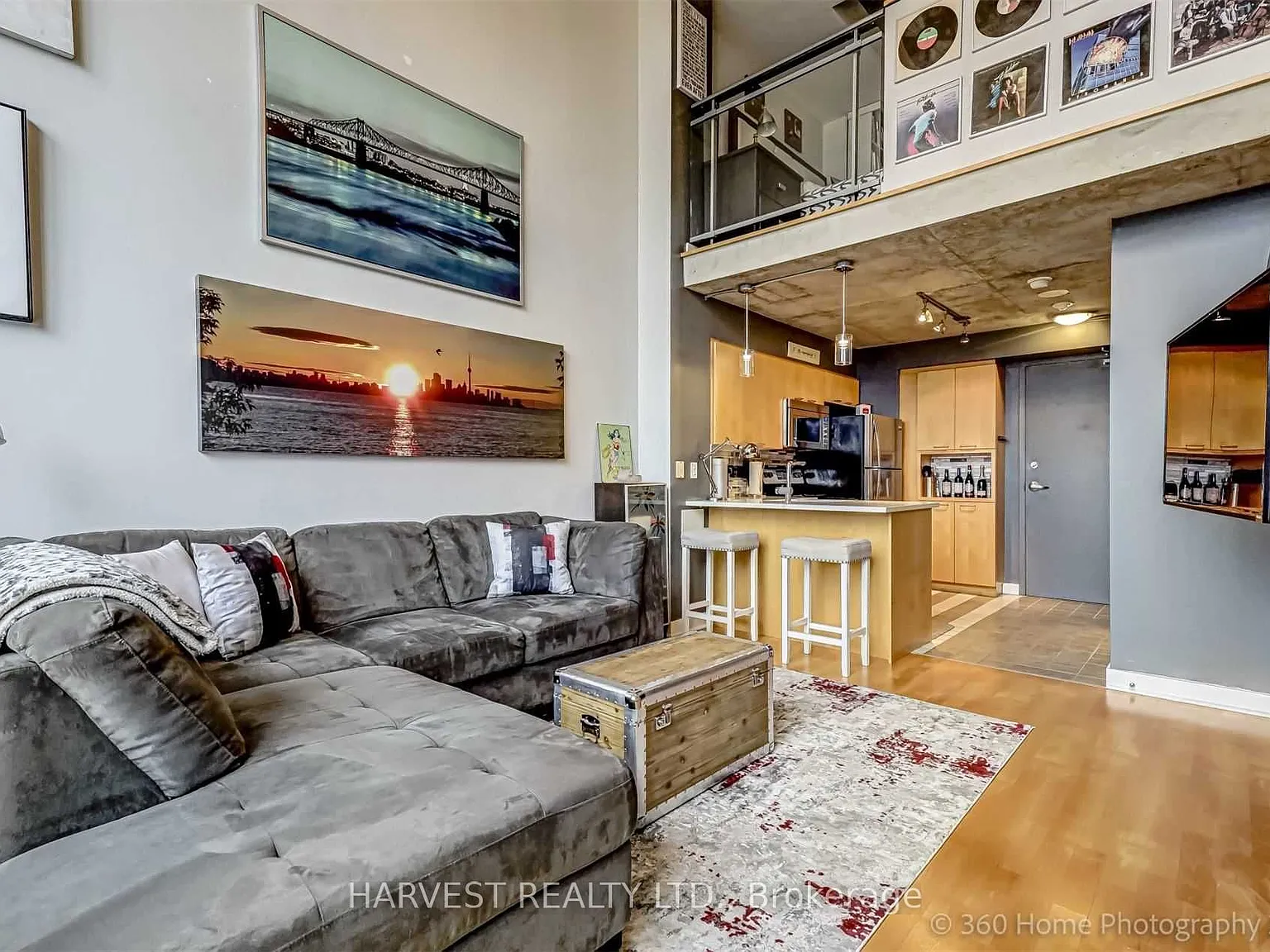 Space Lofts — Photo 4