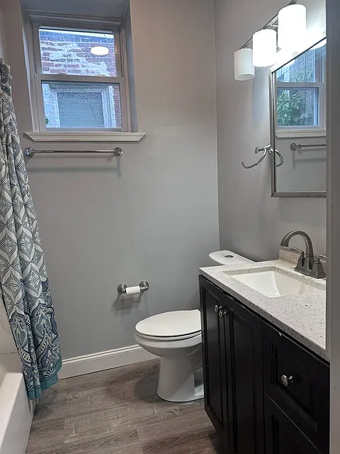 3 bed, 1100 sqft, $1,650 — Photo 3