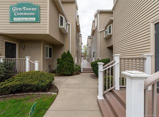 291 Hope St APT B6, Stamford, CT 06906