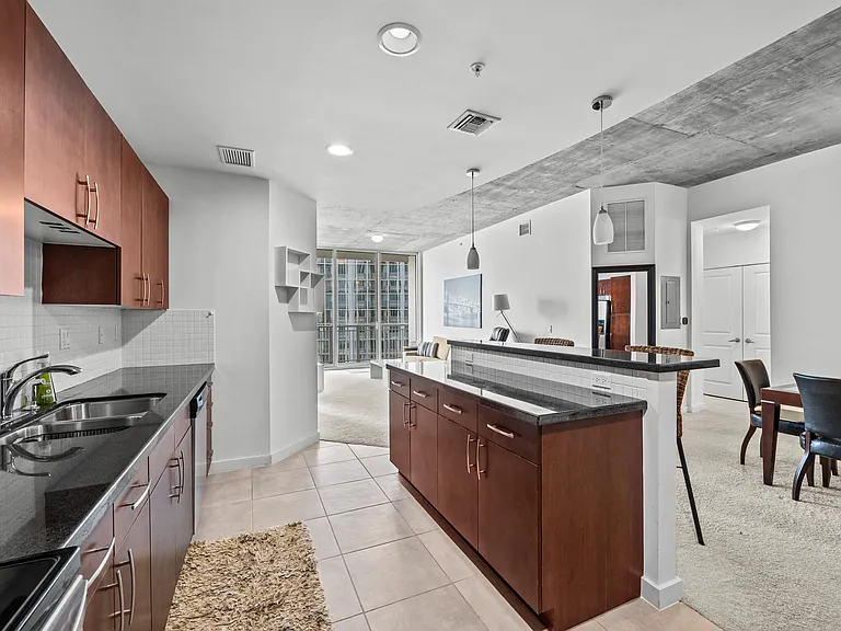 300 S Australian Ave #1106 — Photo 7