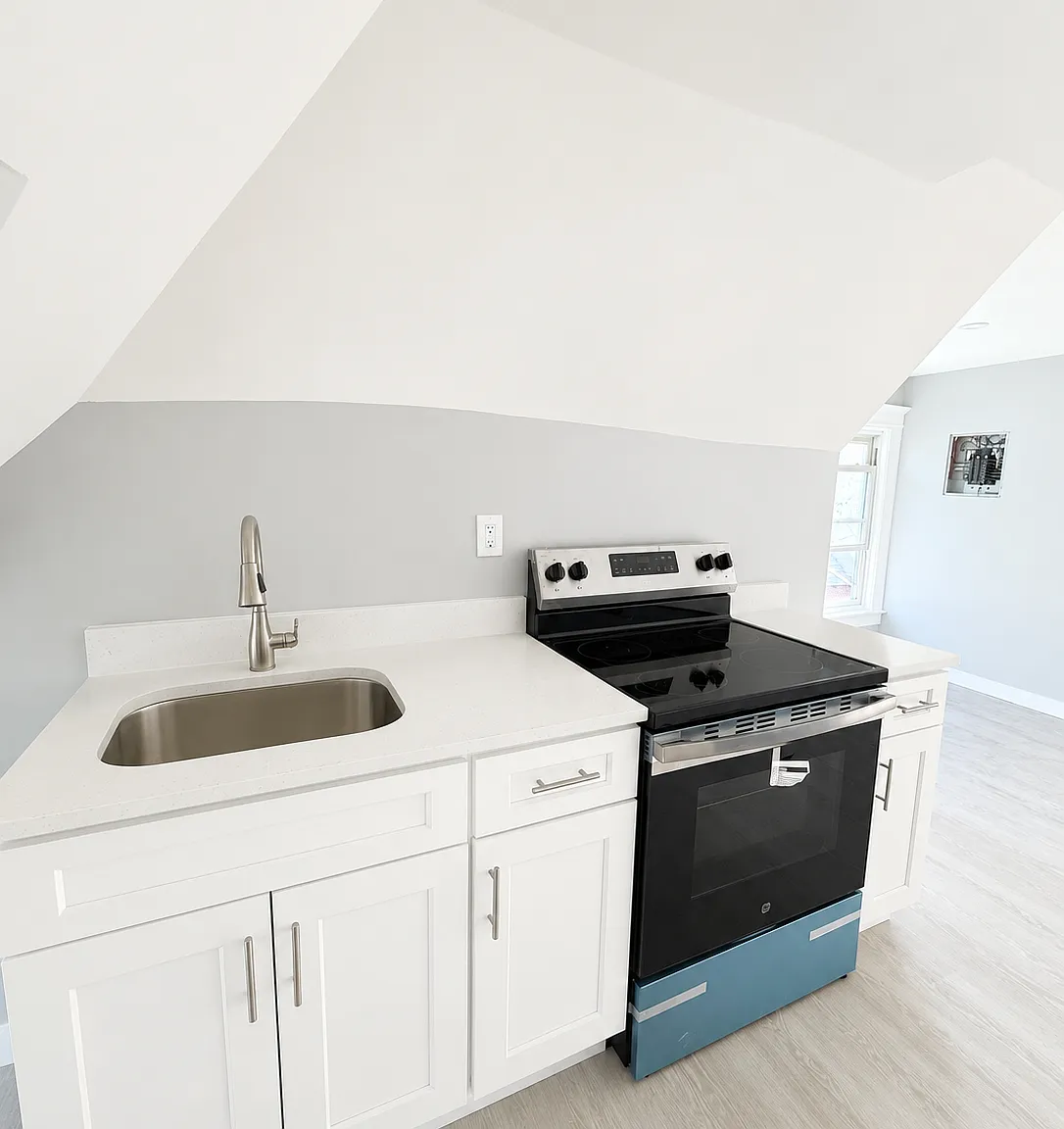 1 bed, 800 sqft, $1,525 — Photo 2