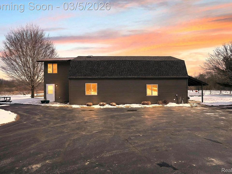 1st image of 14463 Seymour Rd