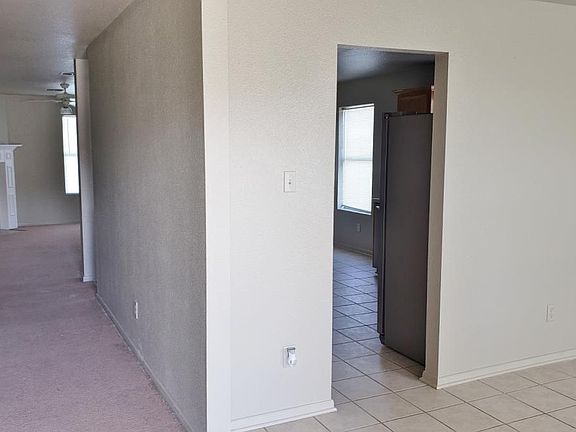 2nd image of 4406 Paintbrush Dr