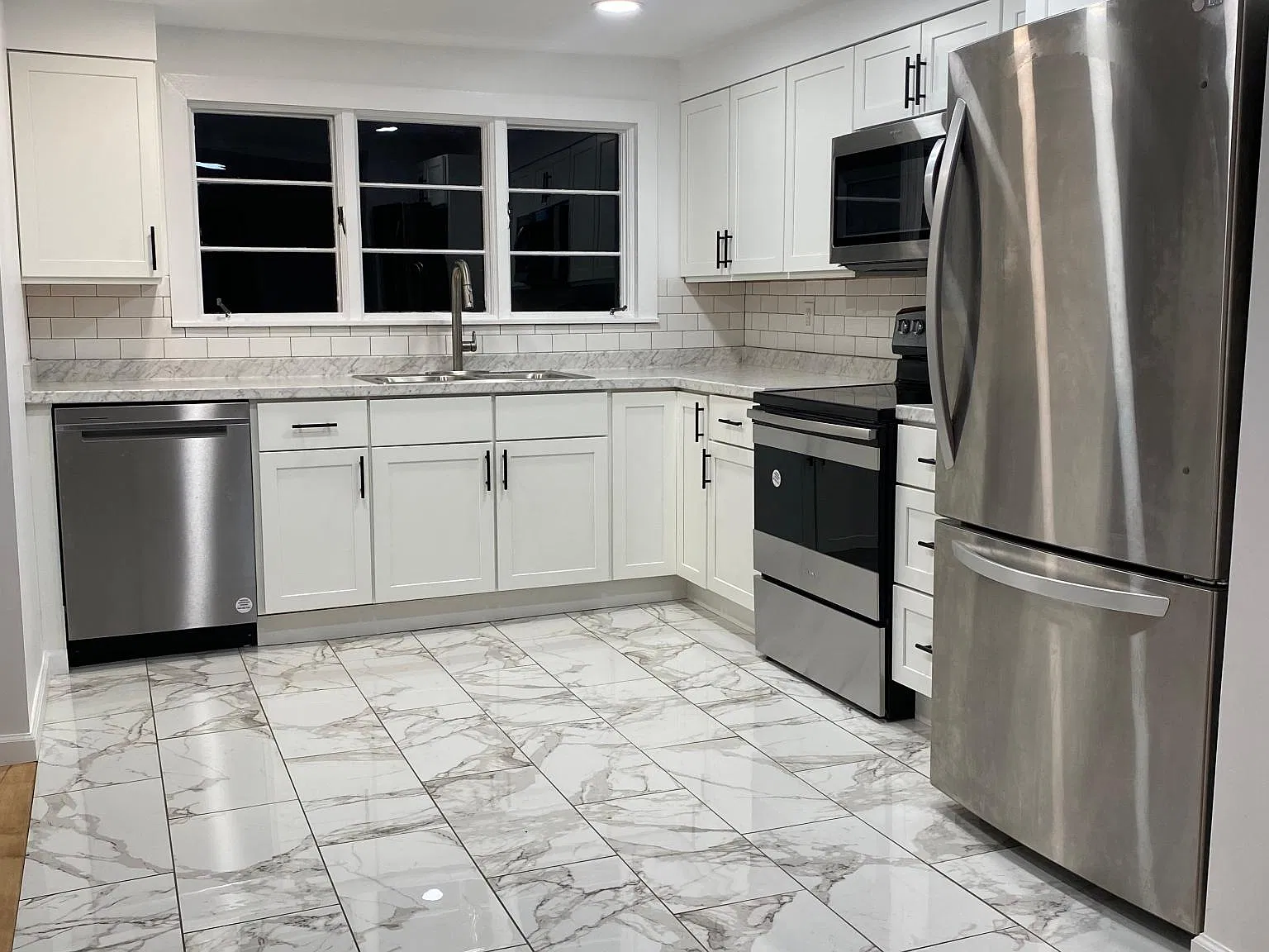 23 Parkway Dr — Photo 4