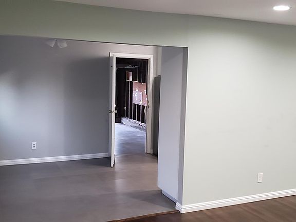 2nd image of 1125 Boynton Ave