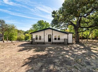 907 Carter Dr, Little Elm, TX 75068