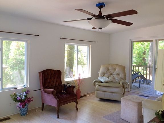 5th image of 23806 Birch Ln