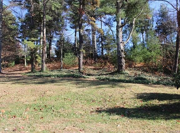 4th image of 0 Blackstone Ct #31