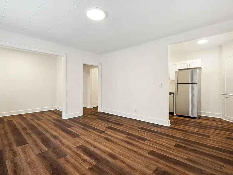 5th & Mercer Apartments — Photo 11