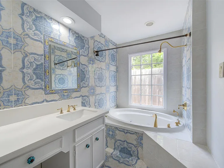 14214 Woodnook Dr — Photo 16