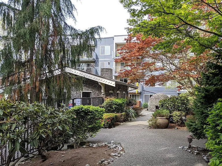 1311 12th Ave S #F102 — Photo 13