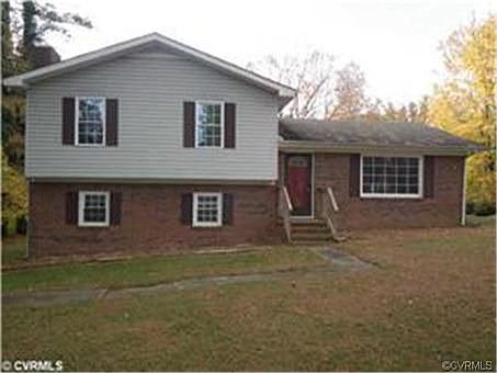 1st image of 104 Hillcrest Ln