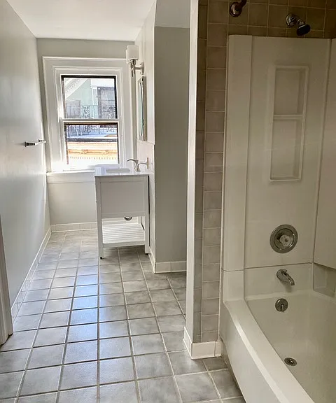 282 Summer St #8 — Photo 17
