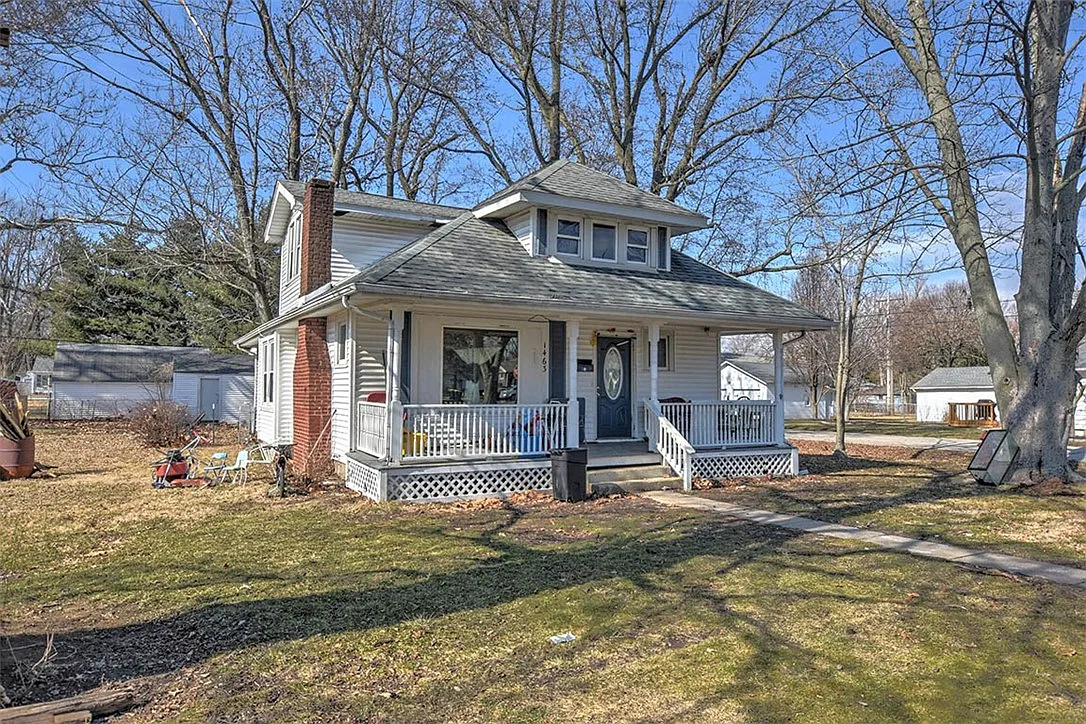 1463 N Ellen Ave photo 1