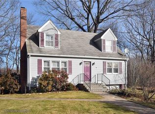 15 Alton Ave, Cumberland, RI 02864
