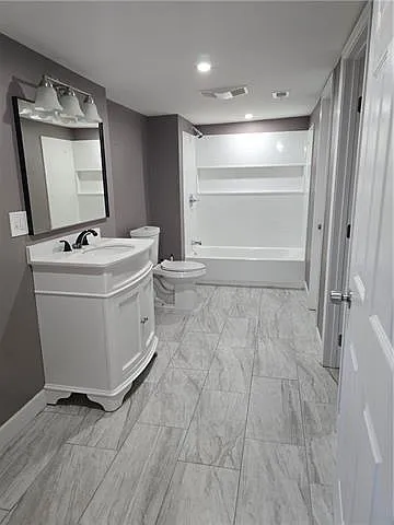 313 Barton Ave — Photo 16
