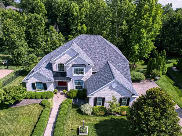 6715 Hensley Ct, Newburgh, IN 47630