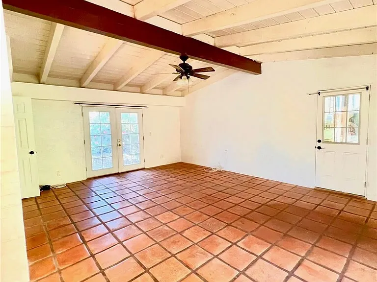 11600 Orcas Ave — Photo 9