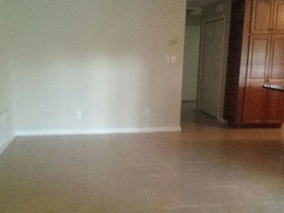 5th image of 7206 Betty St