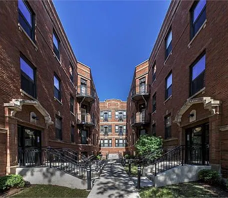 2 bed, 842 sqft, $1,125 — Photo 2