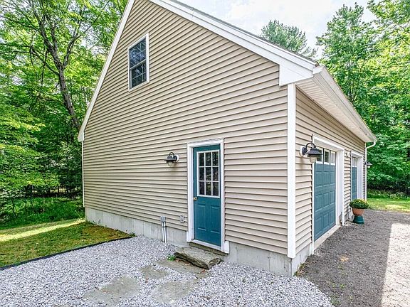5th image of 74 Webster Road