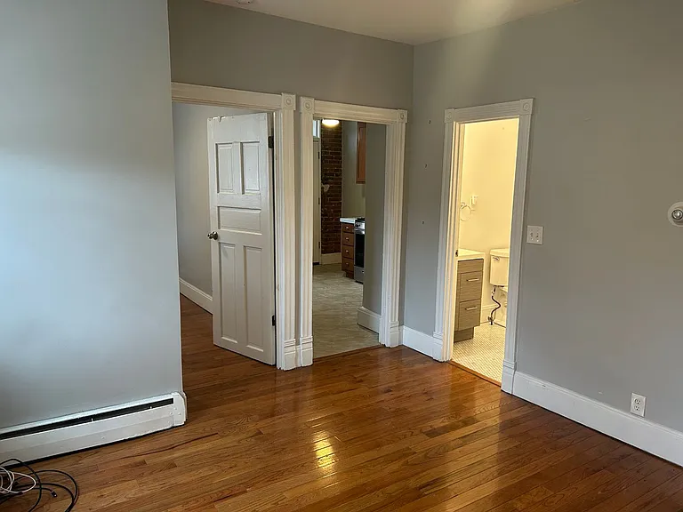 530 N Euclid Ave — Photo 7