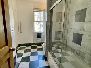 17 Suffolk St #3, Chelsea, MA 02150