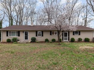 3626 Fairlane St, High Point, NC 27265