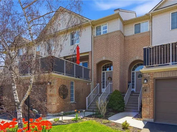 176 Livingston Ave #3, Grimsby, ON L3M 5P1