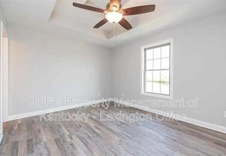 727 Leeward Ct — Photo 16