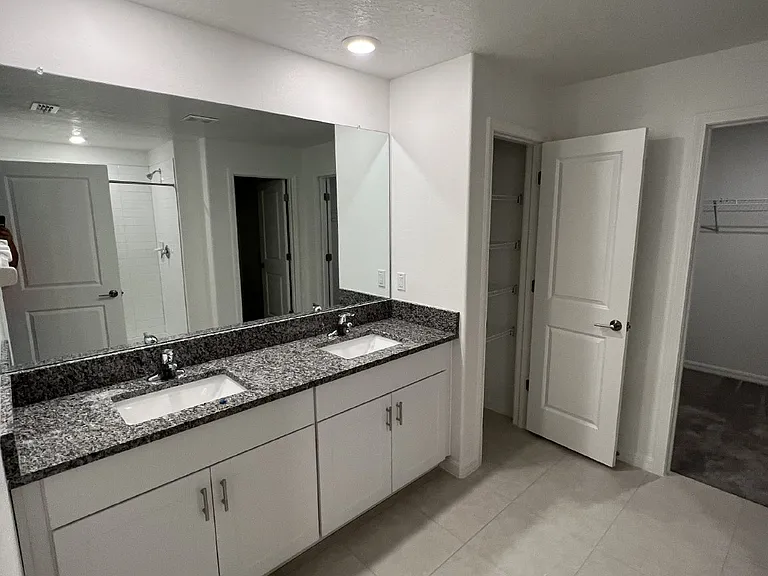 12767 Weston Oaks Ln — Photo 11