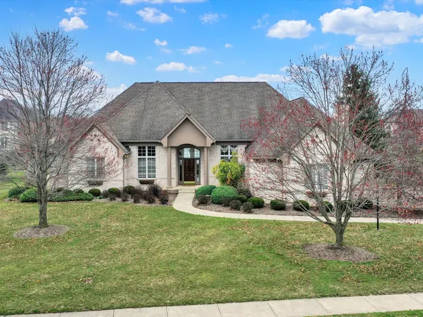12083 Ashcroft Pl, Carmel, IN 46032
